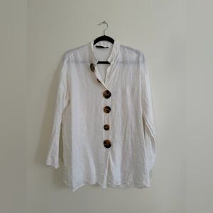 Zara White Linen Shirt with Brown Buttons